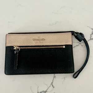 Kate Spade wristlet
